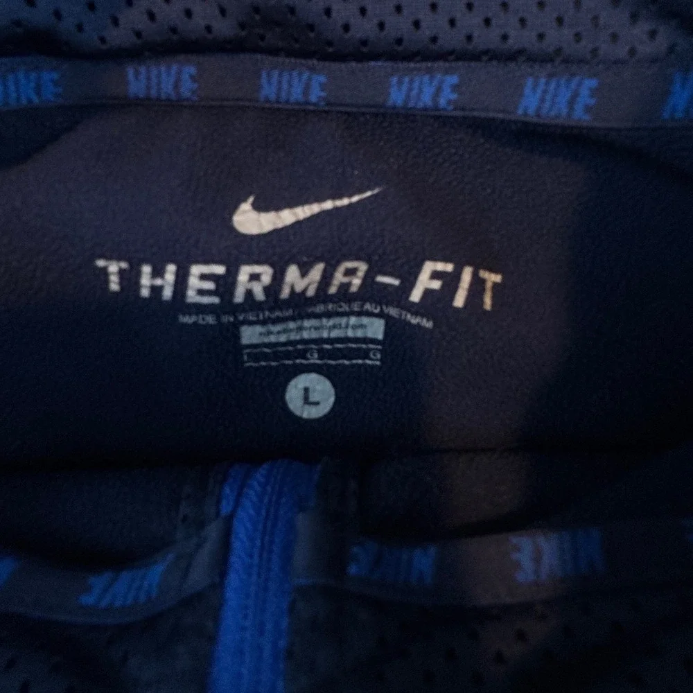 Nike Mens Therma-FIT Quarter Zip Pullover Size Large  Navy Blue Fleece Jacket
